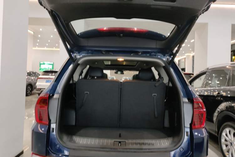 Used Hyundai Santa Fe 2019 380 TGDi DLX Automatic 2WD Prestige Edition China VI Standard Trunk