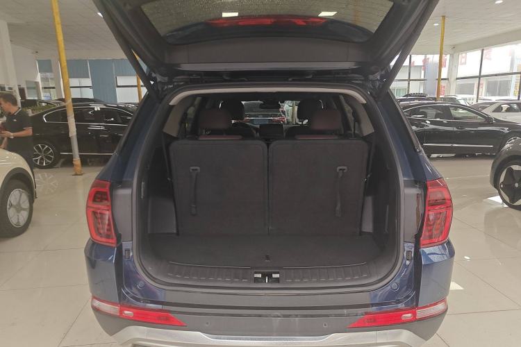Used Hyundai Santa Fe 2019 380 TGDi DLX Automatic All-Wheel Drive Prestige PLUS (HTRAC) China VI Trunk