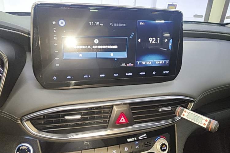 Used Hyundai Santa Fe 2019 380 TGDi TOP Automatic All-Wheel Drive Flagship (HTRAC) – China VI Standard Audio And AC Panel