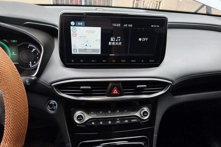 Used Hyundai Santa Fe 2019 380 TGDi DLX Automatic Two-Wheel Drive Prestige Plus Version China VI Standard Audio And AC Panel