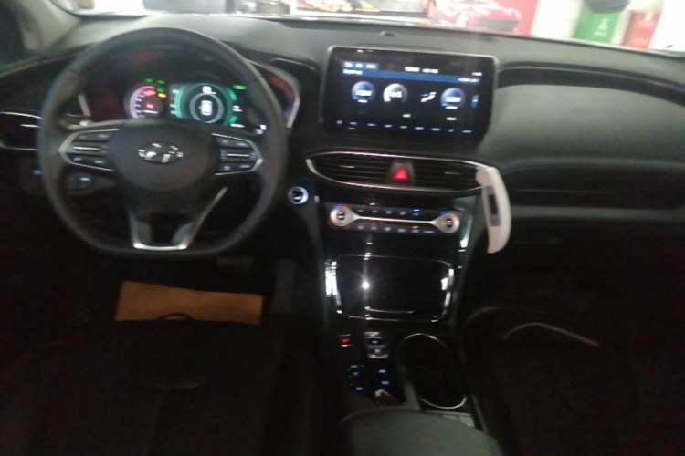 Used Hyundai Santa Fe 2019 380 TGDi DLX Automatic 2WD Prestige Edition China V Emission Standard Center Console