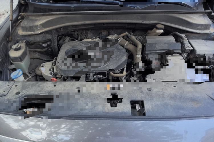 Used Hyundai Santa Fe 2019 380 TGDi TOP Automatic Two-Wheel Drive Flagship Version China V Emission Standard Engine Bay