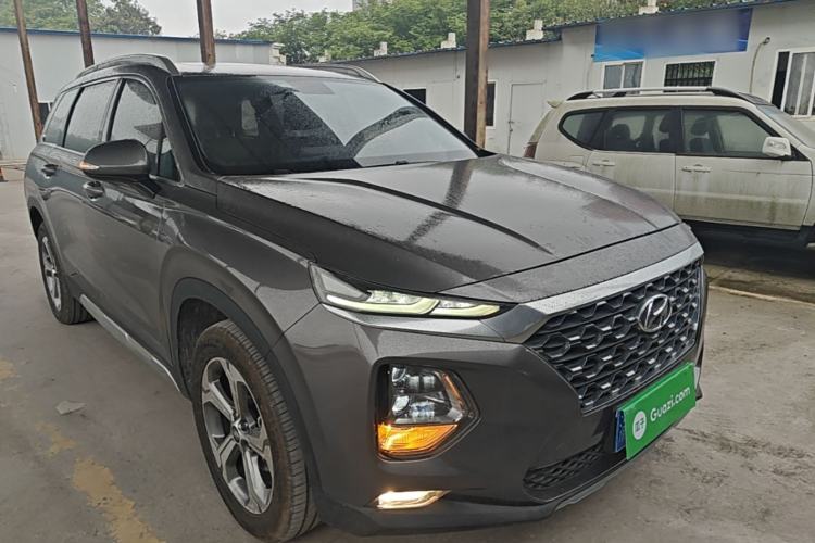 Used Hyundai Santa Fe 2019 380 TGDi GLS Automatic 2WD Luxury Version China VI Standard Front Right 45 Deg