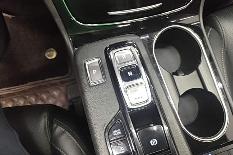 Used Hyundai Santa Fe 2019 380 TGDi TOP Automatic Two-Wheel Drive Flagship Version China VI Standard Gear Lever