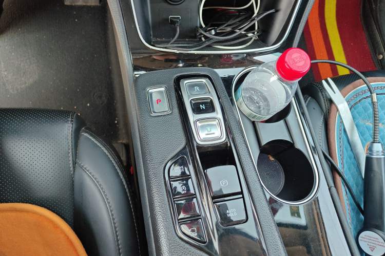Used Hyundai Santa Fe 2019 380 TGDi GLS Automatic 2WD Luxury Version China VI Standard Gear Lever
