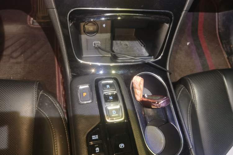 Used Hyundai Santa Fe 2019 380 TGDi DLX Automatic All-Wheel Drive Prestige PLUS (HTRAC) China V Standard Gear Lever
