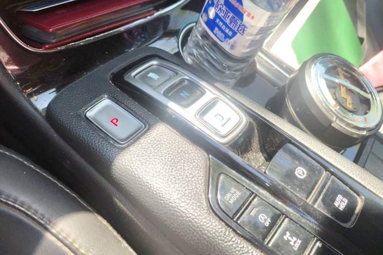 Used Hyundai Santa Fe 2019 380 TGDi DLX Automatic All-Wheel Drive Prestige (HTRAC) China V-standard Gear Lever
