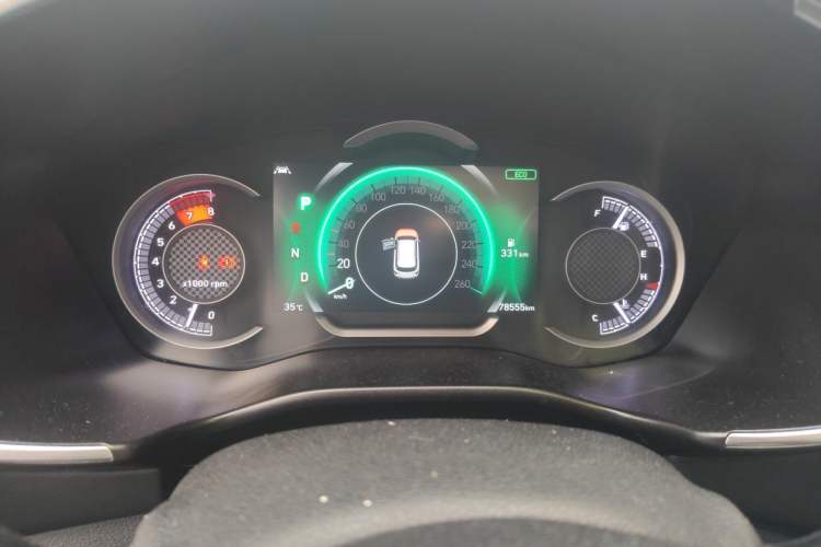 Used Hyundai Santa Fe 2019 380 TGDi DLX Automatic All-Wheel Drive Prestige PLUS (HTRAC) China VI Instrument Cluster
