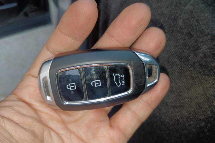 Used Hyundai Santa Fe 2019 380 TGDi TOP Automatic All-Wheel Drive Flagship (HTRAC) – China VI Standard Interior 1