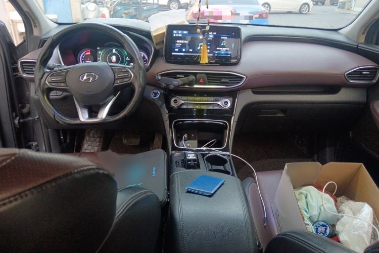 Used Hyundai Santa Fe 2019 380 TGDi TOP Automatic All-Wheel Drive Flagship (HTRAC) – China VI Standard Interior 2