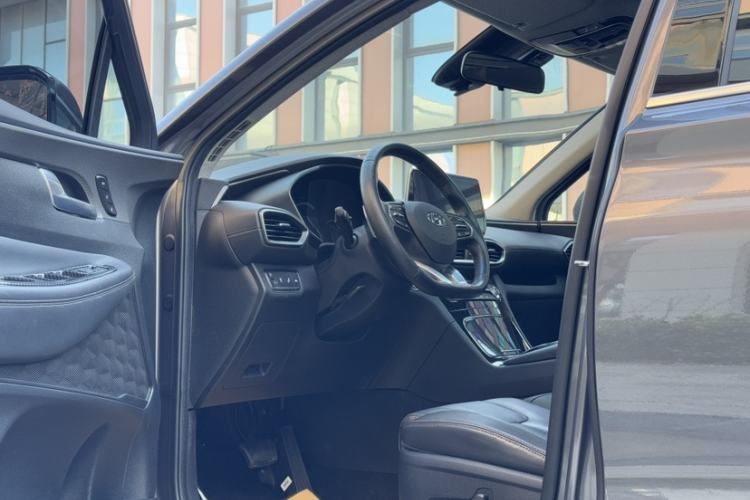 Used Hyundai Santa Fe 2019 380 TGDi TOP Automatic Two-Wheel Drive Flagship Version China VI Standard Interior 3