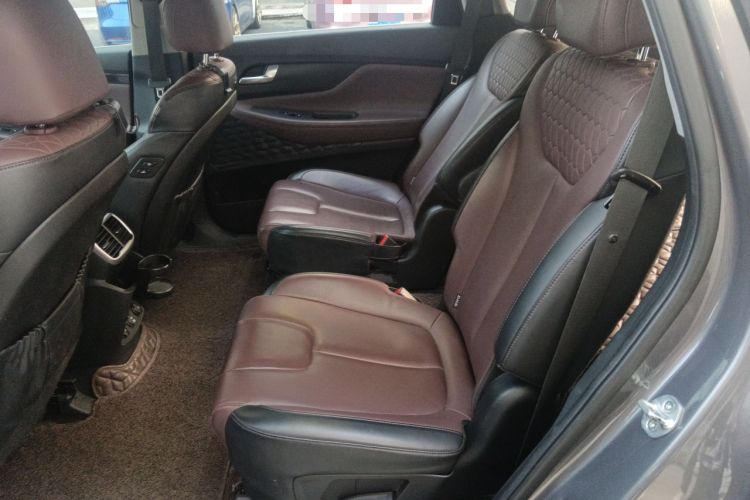Used Hyundai Santa Fe 2019 380 TGDi TOP Automatic All-Wheel Drive Flagship (HTRAC) – China VI Standard Interior 4