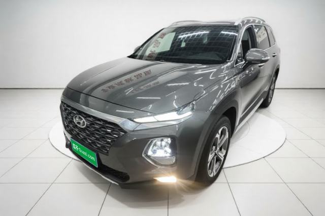 Ojetý Hyundai Santa Fe 2019 380 TGDi GLS Automatic 2WD Luxury Version China V Standard