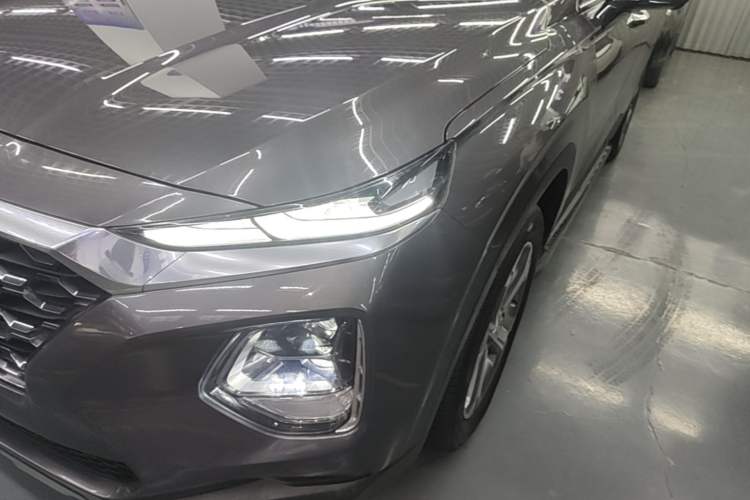 Used Hyundai Santa Fe 2019 380 TGDi TOP Automatic Two-Wheel Drive Flagship Version China VI Standard Left Front Headlight