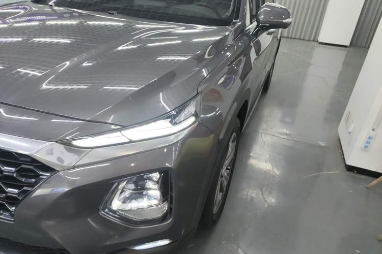 Used Hyundai Santa Fe 2019 380 TGDi TOP Automatic Two-Wheel Drive Flagship Version China VI Standard Left Front Headlight