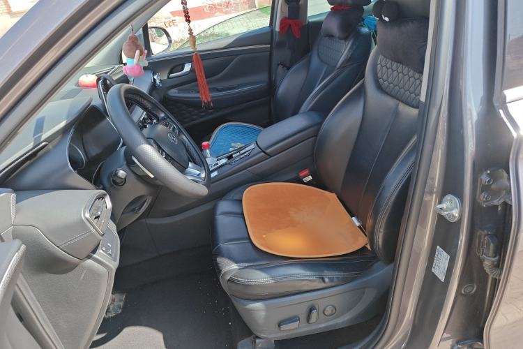 Used Hyundai Santa Fe 2019 380 TGDi GLS Automatic 2WD Luxury Version China VI Standard Left Front Seat
