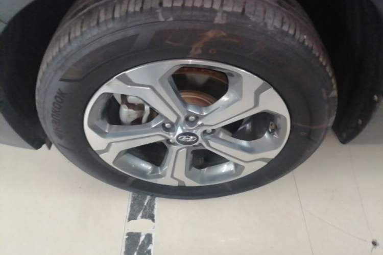 Used Hyundai Santa Fe 2019 380 TGDi DLX Automatic 2WD Prestige Edition China V Emission Standard Left Front Wheel Hub