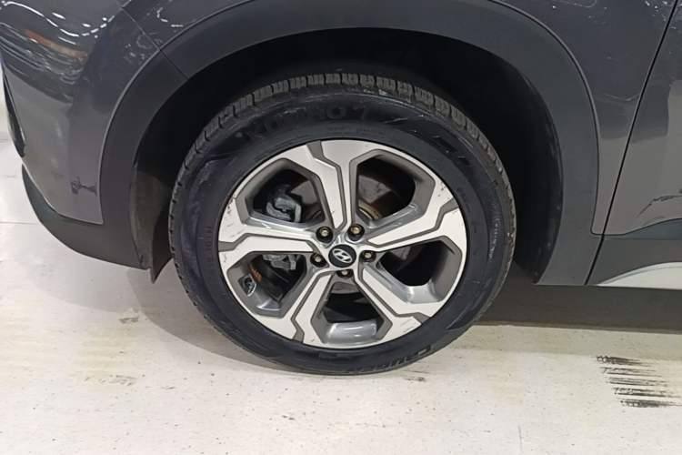 Used Hyundai Santa Fe 2019 380 TGDi TOP Automatic All-Wheel Drive Flagship (HTRAC) China V Standard Left Front Wheel Hub