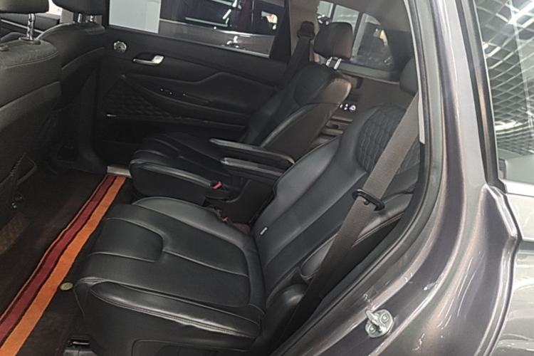 Used Hyundai Santa Fe 2019 380 TGDi TOP Automatic Two-Wheel Drive Flagship Version China VI Standard Left Rear Seat