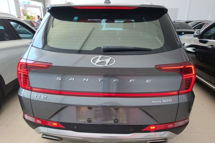 Used Hyundai Santa Fe 2019 380 TGDi DLX Automatic All-Wheel Drive Prestige (HTRAC) China VI Rear