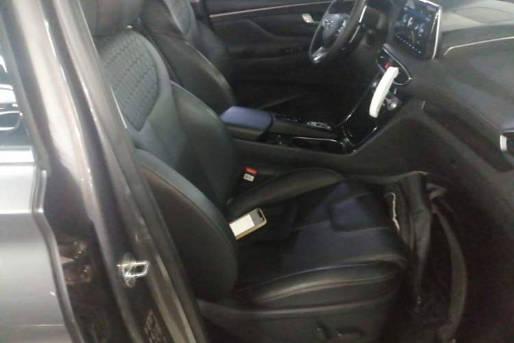 Used Hyundai Santa Fe 2019 380 TGDi DLX Automatic 2WD Prestige Edition China V Emission Standard Right Front Seat