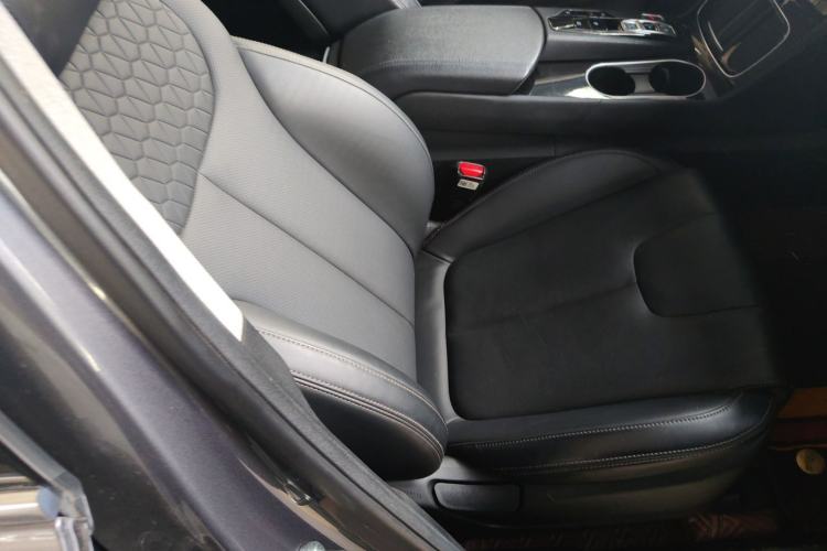 Used Hyundai Santa Fe 2019 380 TGDi GLS Automatic 2WD Luxury Version China V Standard Right Front Seat