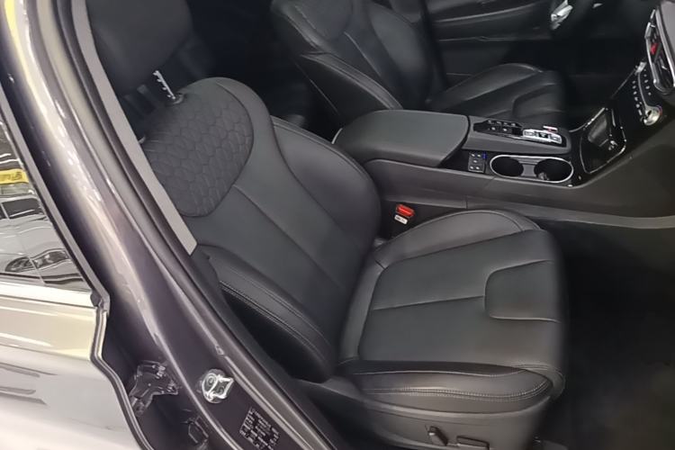 Used Hyundai Santa Fe 2019 380 TGDi TOP Automatic All-Wheel Drive Flagship (HTRAC) China V Standard Right Front Seat