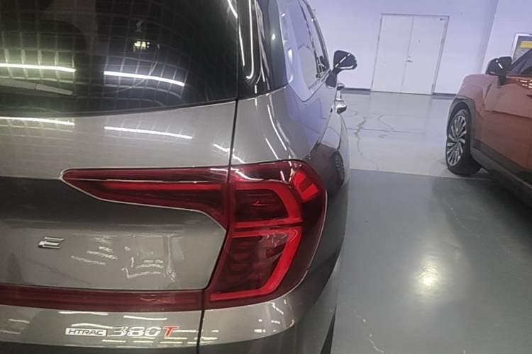 Used Hyundai Santa Fe 2019 380 TGDi TOP Automatic All-Wheel Drive Flagship (HTRAC) – China VI Standard Right Rear Taillight