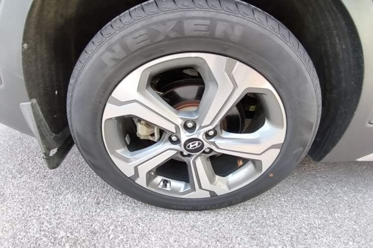 Used Hyundai Santa Fe 2019 380 TGDi DLX Automatic 2WD Prestige Edition China V Emission Standard Right Rear Wheel Hub