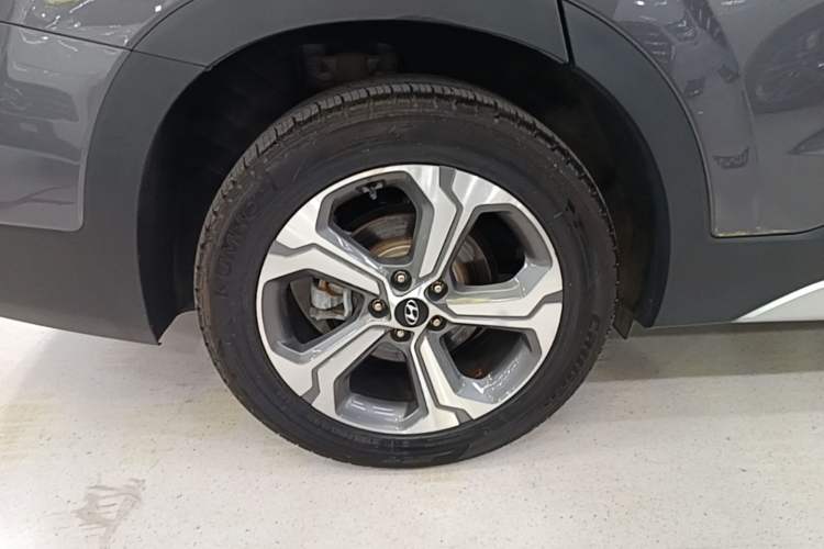 Used Hyundai Santa Fe 2019 380 TGDi TOP Automatic All-Wheel Drive Flagship (HTRAC) China V Standard Right Rear Wheel Hub