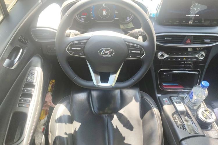 Used Hyundai Santa Fe 2019 380 TGDi DLX Automatic All-Wheel Drive Prestige (HTRAC) China V-standard Steering Wheel