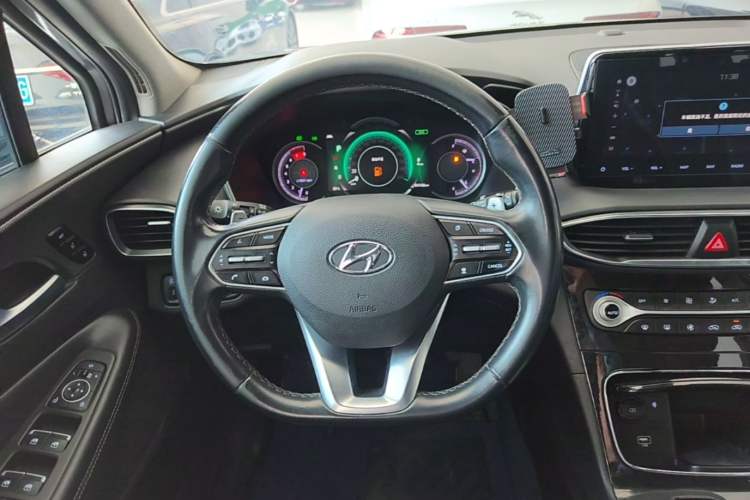 Used Hyundai Santa Fe 2019 380 TGDi DLX Automatic All-Wheel Drive Prestige (HTRAC) China VI Steering Wheel
