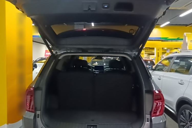 Used Hyundai Santa Fe 2019 380 TGDi TOP Automatic Two-Wheel Drive Flagship Version China VI Standard Trunk