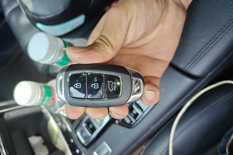 Used Hyundai Santa Fe 2019 380 TGDi DLX Automatic 2WD Prestige PLUS China V Standard Vehicle Key