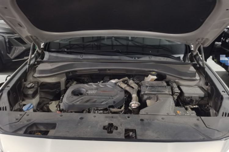 Used Hyundai Santa Fe 2019 380 TGDi DLX Automatic Two-Wheel Drive Prestige Plus Version China VI Standard Engine Bay