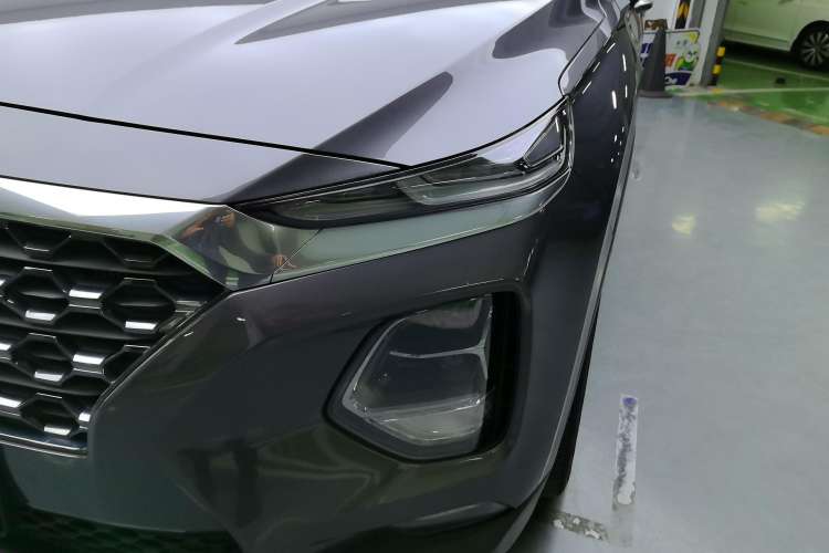 Used Hyundai Santa Fe 2019 380 TGDi GLS Automatic 2WD Luxury Version China VI Standard Left Front Headlight