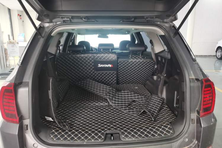 Used Hyundai Santa Fe 2019 380 TGDi GLS Automatic 2WD Luxury Version China V Standard Trunk