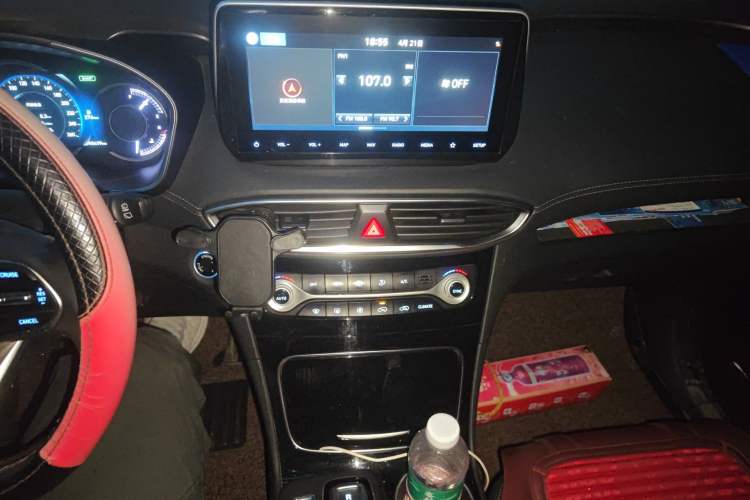 Used Hyundai Santa Fe 2019 380 TGDi GLS Automatic 2WD Luxury Version China VI Standard Audio And AC Panel