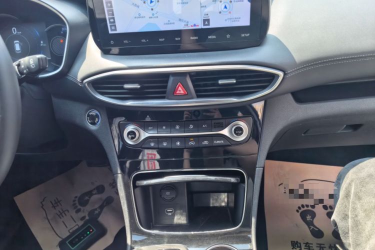 Used Hyundai Santa Fe 2019 380 TGDi GLS Automatic 2WD Luxury Version China V Standard Audio And AC Panel