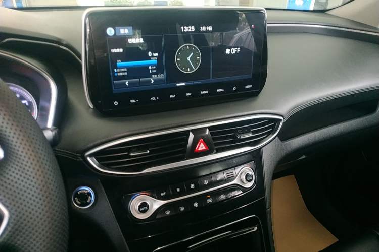Used Hyundai Santa Fe 2019 380 TGDi GLS Automatic 2WD Luxury Version China V Standard Audio And AC Panel