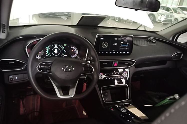 Used Hyundai Santa Fe 2019 380 TGDi GL Automatic Two-Wheel Drive Elite Edition China VI Standard Center Console