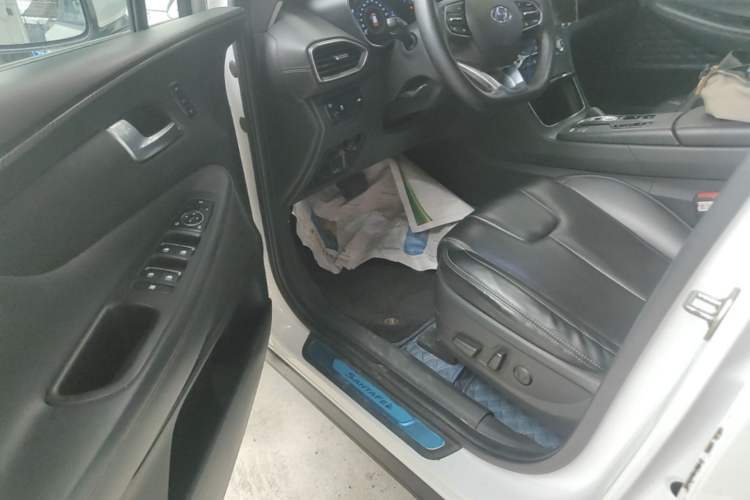 Used Hyundai Santa Fe 2019 380 TGDi DLX Automatic Two-Wheel Drive Prestige Plus Version China VI Standard Driver Seat