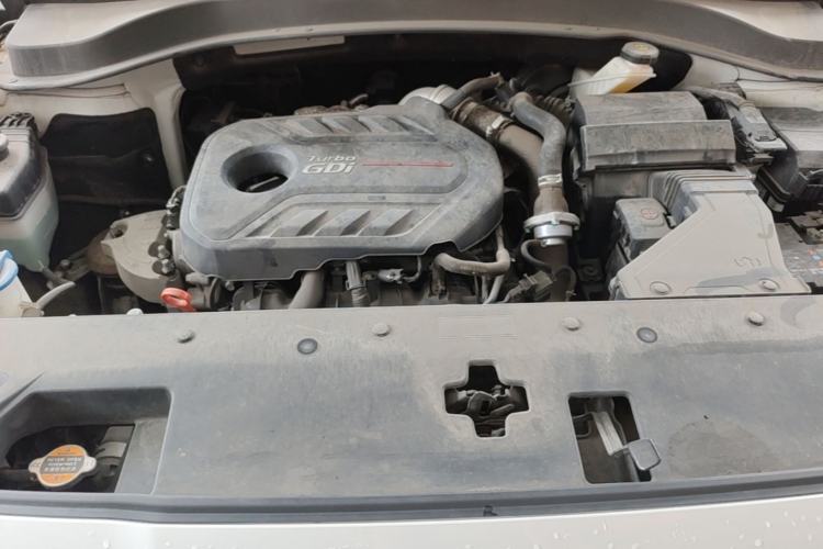Used Hyundai Santa Fe 2019 380 TGDi GLS Automatic 2WD Luxury Version China VI Standard Engine Bay