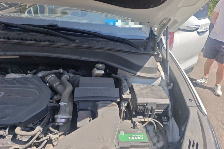 Used Hyundai Santa Fe 2019 380 TGDi DLX Automatic All-Wheel Drive Prestige (HTRAC) China VI Engine Bay Left
