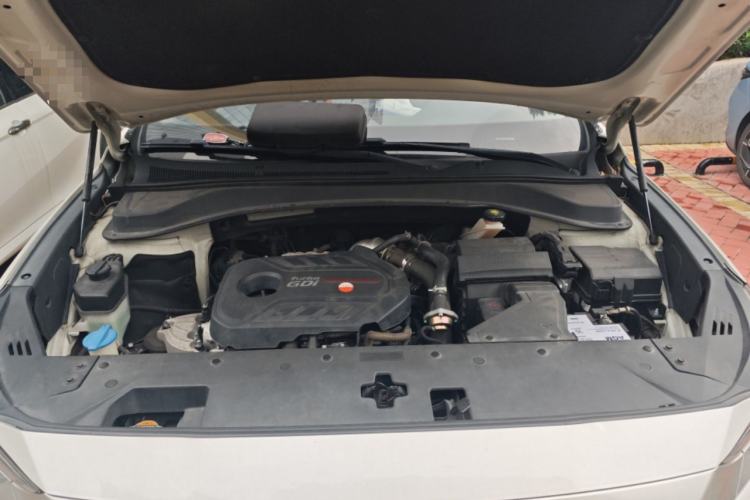 Used Hyundai Santa Fe 2019 380 TGDi GLS Automatic 2WD Luxury Version China VI Standard Engine Bay