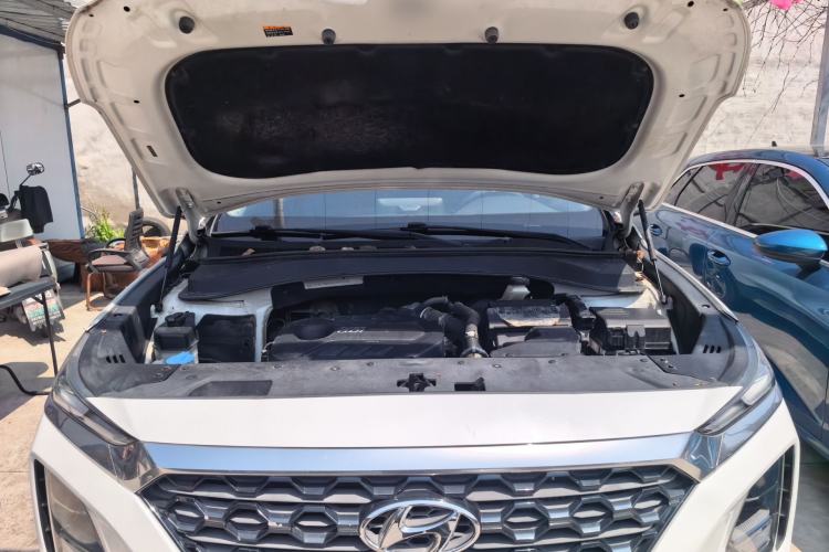 Used Hyundai Santa Fe 2019 380 TGDi GLS Automatic 2WD Luxury Version China V Standard Engine Bay