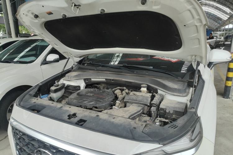 Used Hyundai Santa Fe 2019 380 TGDi DLX Automatic Two-Wheel Drive Prestige Plus Version China VI Standard Engine Bay