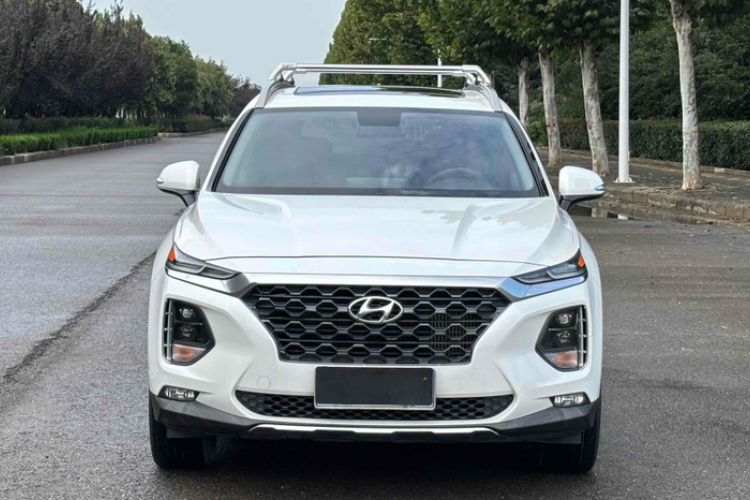 Used Hyundai Santa Fe 2019 380 TGDi GLS Automatic 2WD Luxury Version China VI Standard Exterior 1
