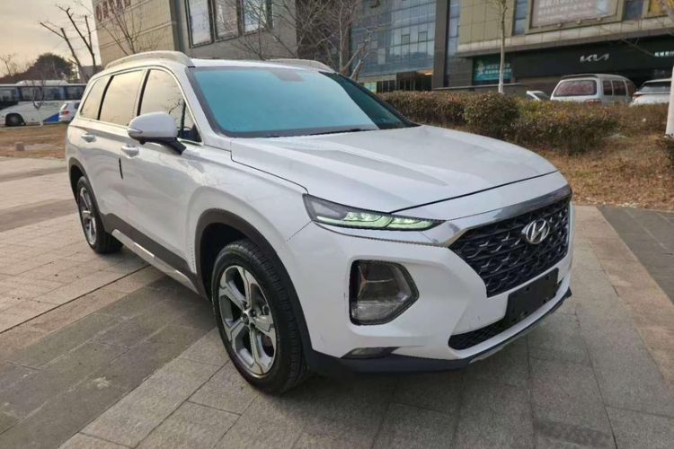 Used Hyundai Santa Fe 2019 380 TGDi GLS Automatic 2WD Luxury Version China VI Standard Exterior 6