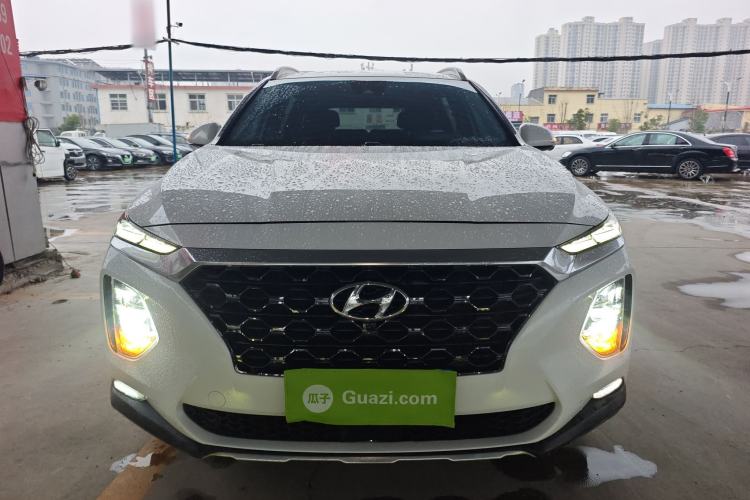 Used Hyundai Santa Fe 2019 380 TGDi TOP Automatic All-Wheel Drive Flagship (HTRAC) – China VI Standard Front